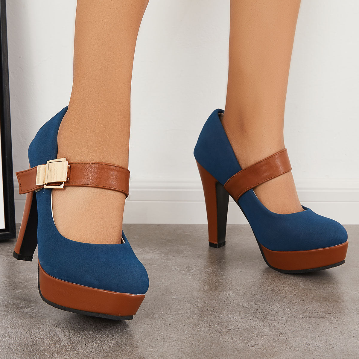 Retro Mary Jane Platform Chunky Heels Buckle Straps Pumps