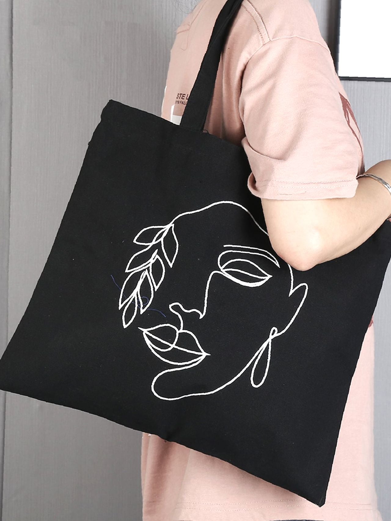 binfenxie - Figure Graphic Large Capacity Shopper Bag  - Women Tote Bags