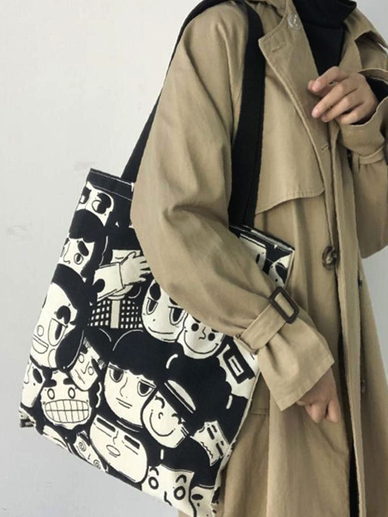 binfenxie - Cartoon Figure Graphic Shopper Bag  - Women Tote Bags