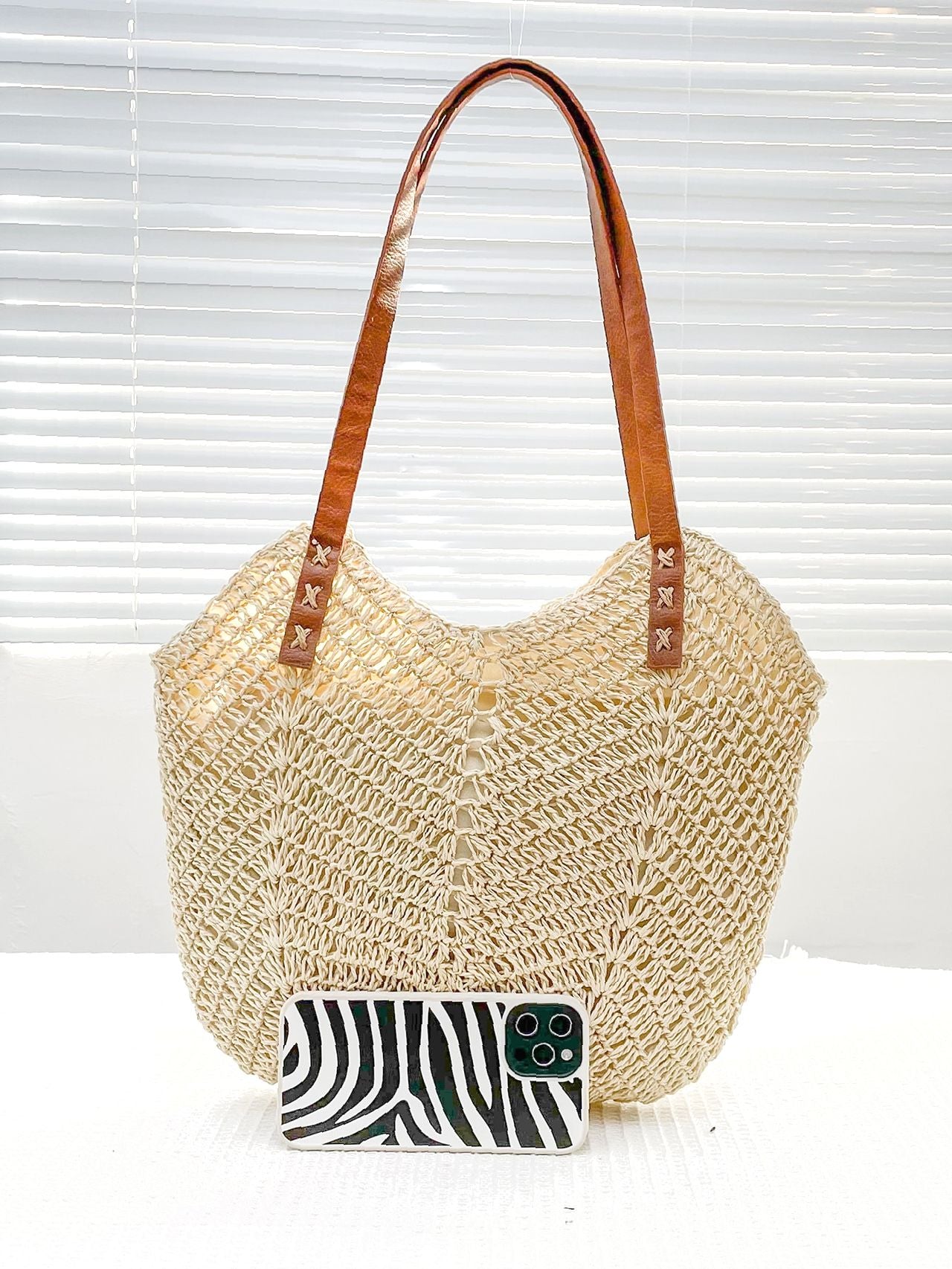 binfenxie - Hollow Out Straw Bag  - Women Tote Bags