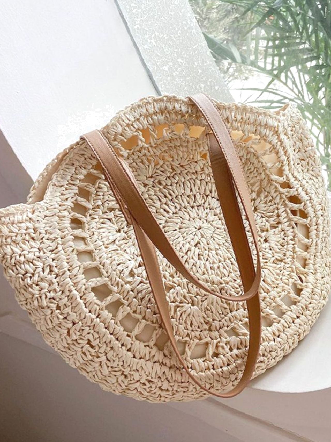 binfenxie - Hollow Out Circle Straw Bag  - Women Tote Bags