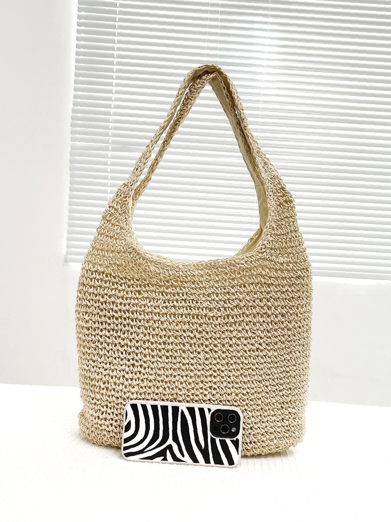 binfenxie - Minimalist Large Capacity Straw Bag  - Women Tote Bags