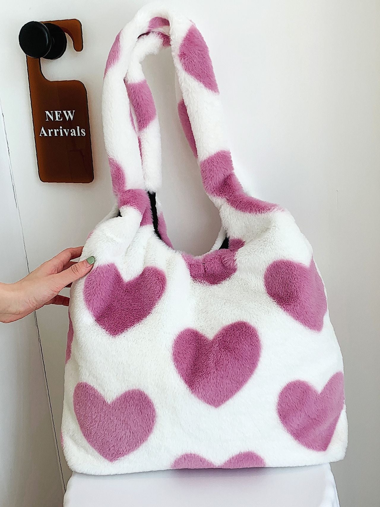 binfenxie - Heart Graphic Fluffy Tote Bag  - Women Tote Bags