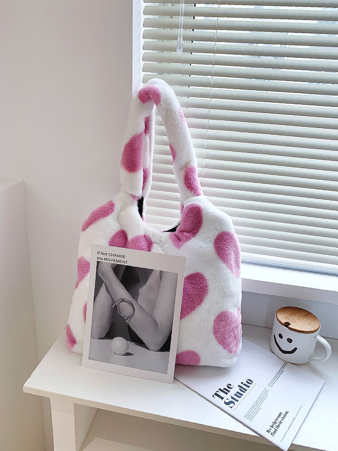 binfenxie - Heart Graphic Fluffy Tote Bag  - Women Tote Bags