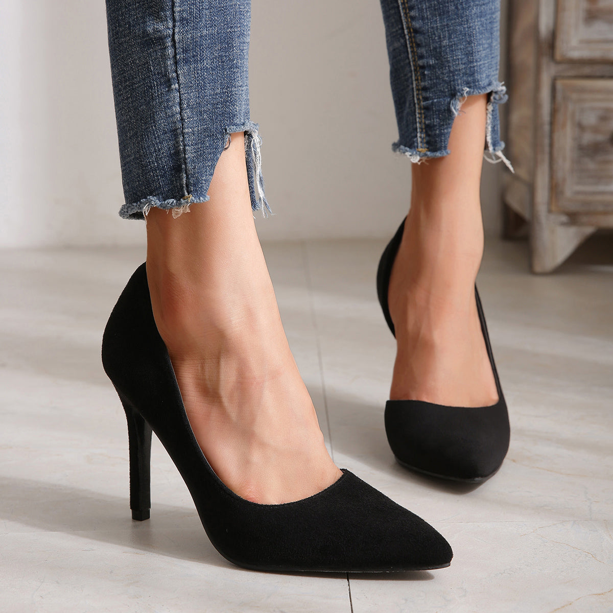 Women Black Suede Pointed Toe High Heels Cut Out Stiletto High Heel Pumps