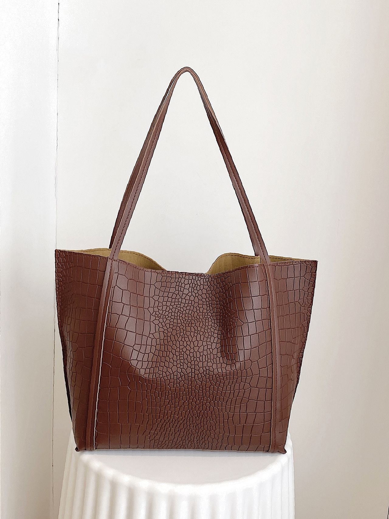 binfenxie - Crocodile Embossed Tote Bag with Inner Pouch  - Women Tote Bags