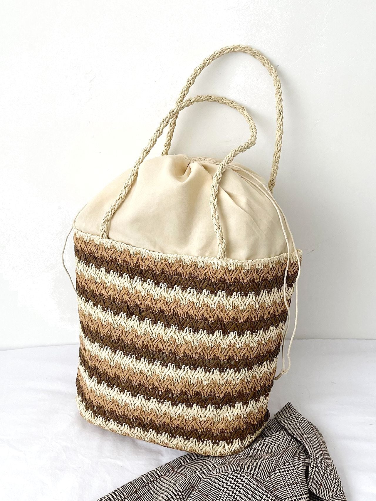 binfenxie - Colorblock Drawstring Decor Straw Bag  - Women Tote Bags