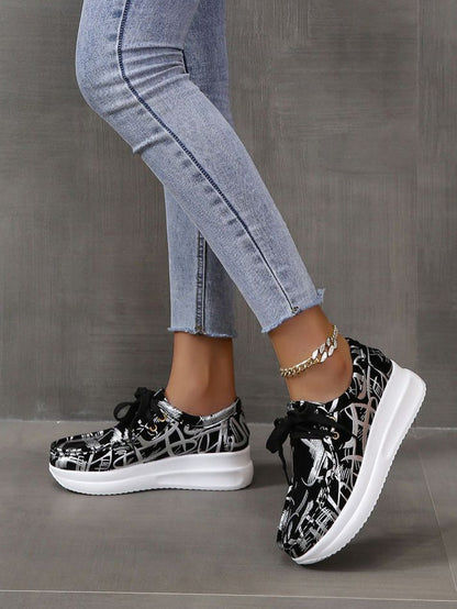 Lace Up Casual Sneakers