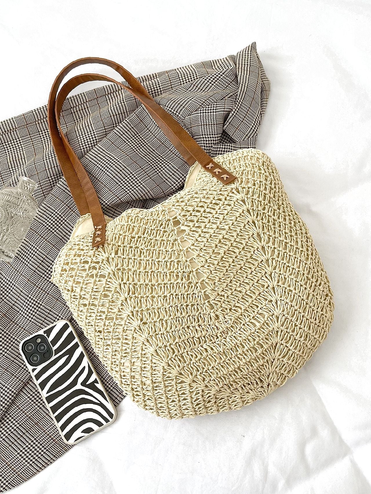 binfenxie - Hollow Out Straw Bag  - Women Tote Bags