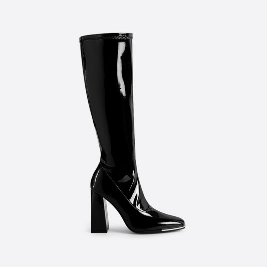 Women Chunky Heeled Boots