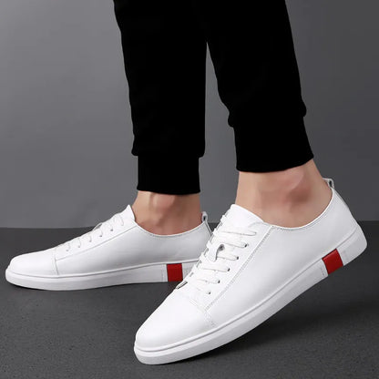 New Fashion Men Genuine Leather Casual Shoes Lightweight Breathable Flats Shoes Luxury Brand Men's White Walking Sneakers