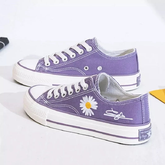 New Women Sneakers Purple Low Top Daisy Canvas Shoes Vulcanized Shoes Women's Korean Versatile Board Shoes Casual Shoes