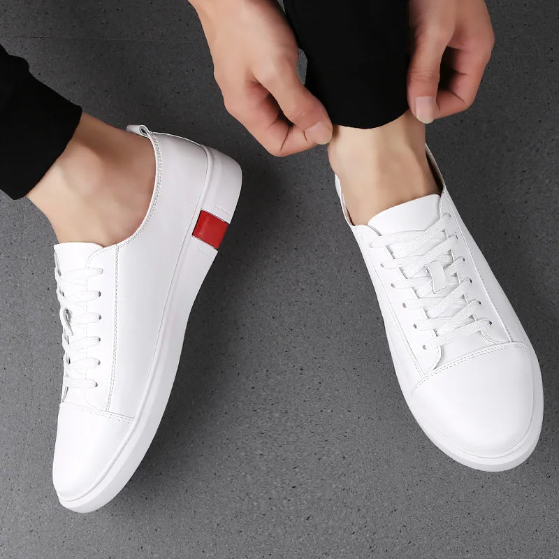 New Fashion Men Genuine Leather Casual Shoes Lightweight Breathable Flats Shoes Luxury Brand Men's White Walking Sneakers