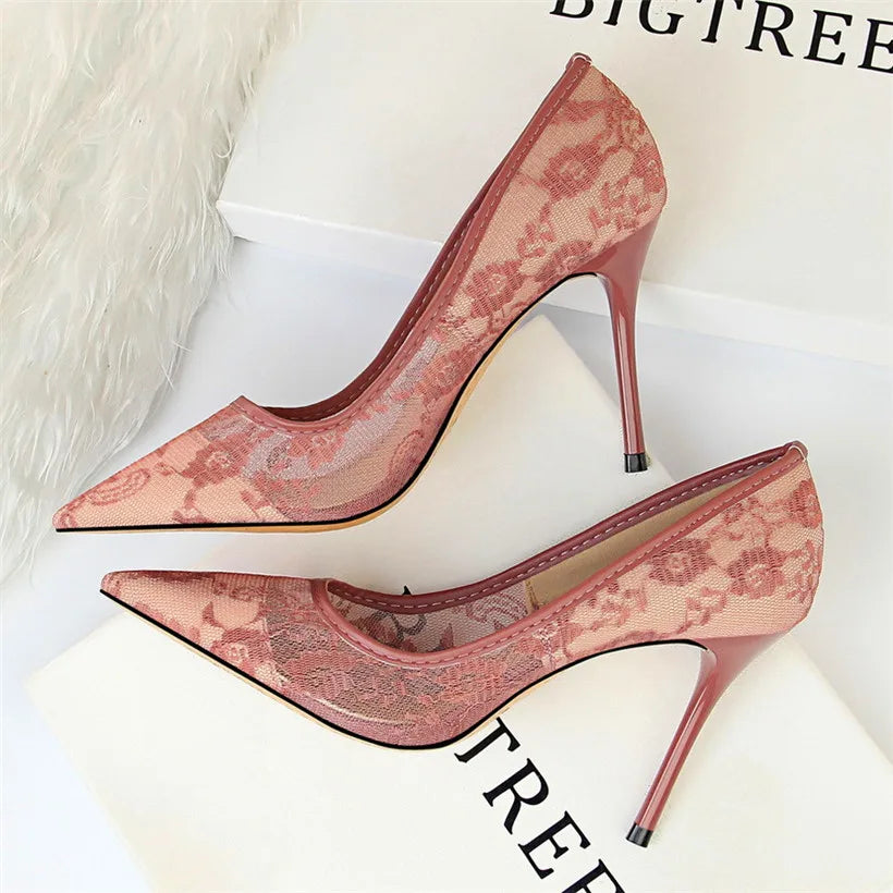 Sexy Black Flower Lace Mesh Pumps Women Pointed Fashion Party Shoes Show Thin High Heels Shoes Women's Office Shoes Shallow