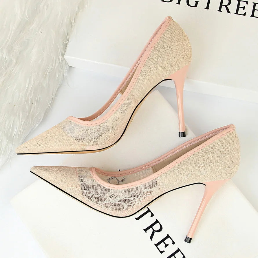 Sexy Black Flower Lace Mesh Pumps Women Pointed Fashion Party Shoes Show Thin High Heels Shoes Women's Office Shoes Shallow