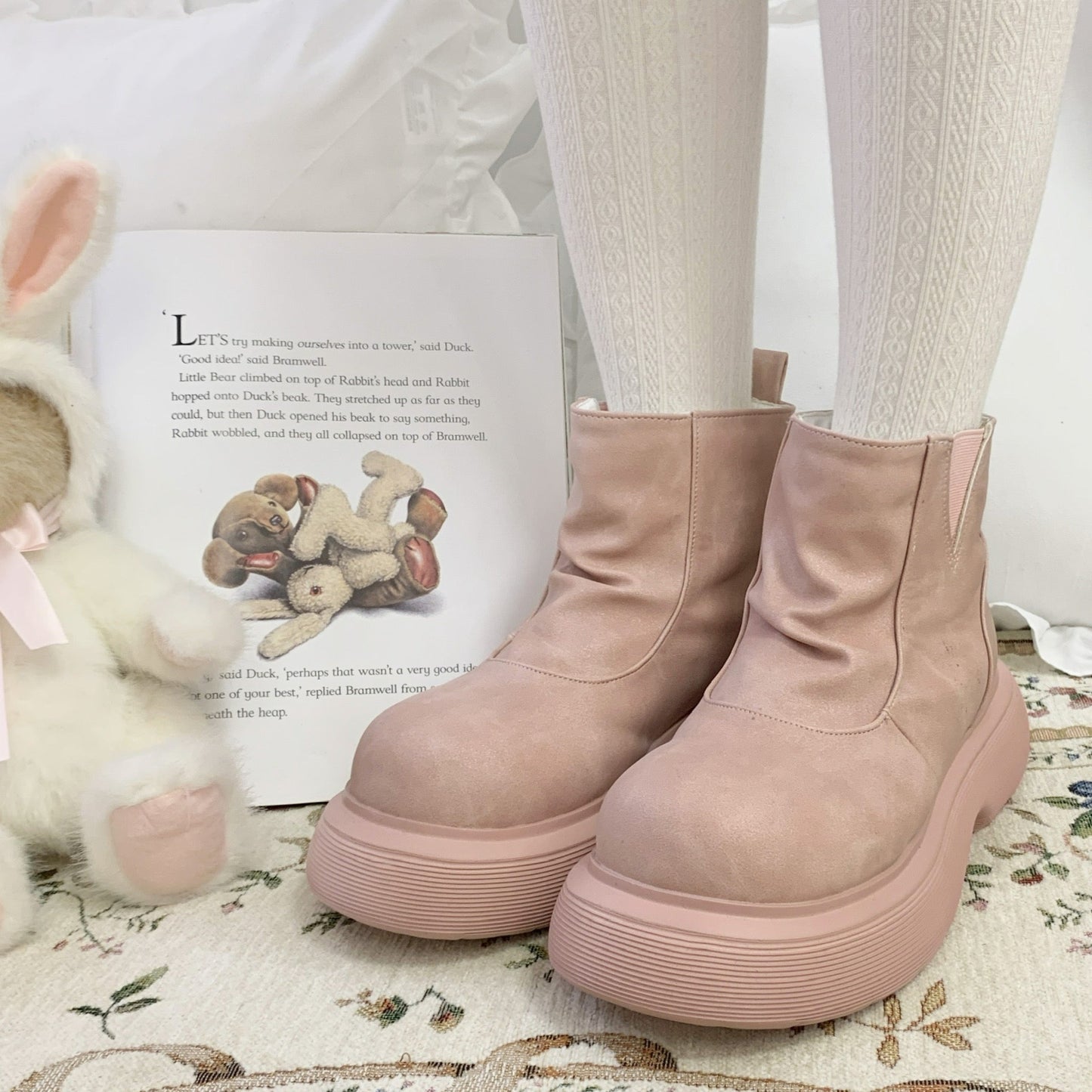 ♡ Snow Doll ♡ - Mid Heel Bootie