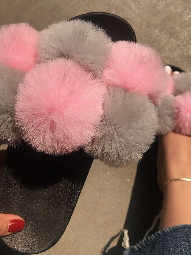 Pom Pom Slippers