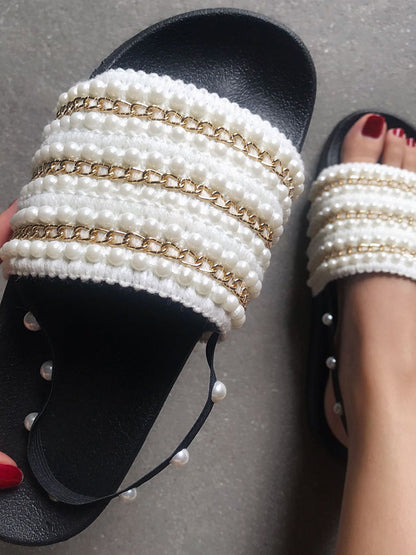 Pearls Flat Sandals