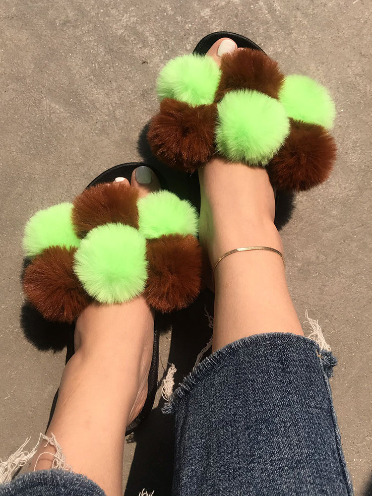 Pom Pom Slippers