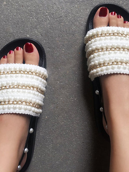 Pearls Flat Sandals