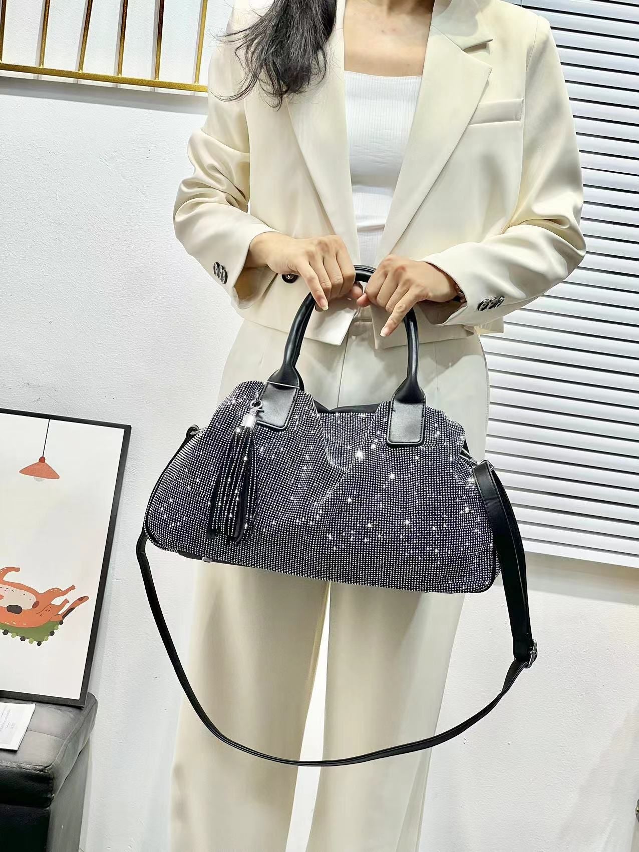 BINFENXIE 2025 New hot diamond handbag women's popular new  style fashion versatile shiny large capacity shoulder messenger women's bag