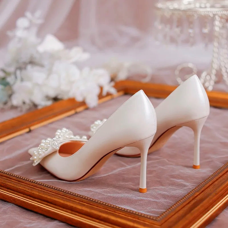 Luxury Pearl Bowknot Wedding Pumps Women Sexy Stiletto Heels Party Shoes Woman Silk Pointed Toe Rhonestone Pumps Ladies