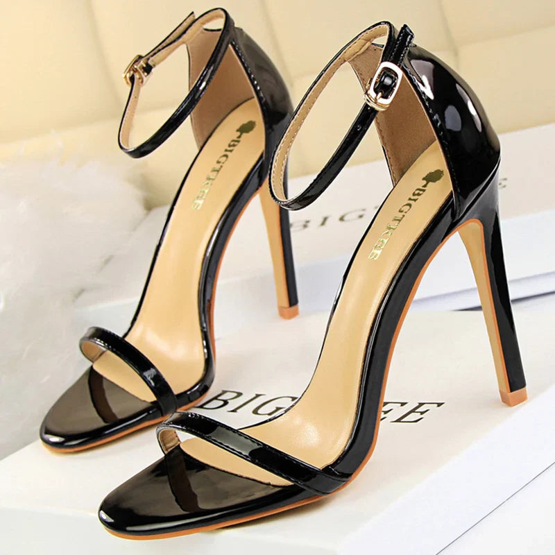 Women 8cm 11cm High Heels Fetish Sandals Gladiator Platform Strap Stripper Glossy Leather Pumps Lady Nude Low Heels Party Shoes