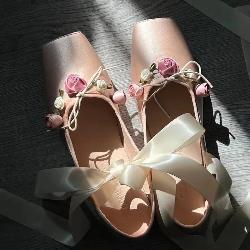 NEW Classic Silk Ballet Shoes Ribbon Lace Up Ballet Shoes Women Square Toe Rose Flower Elegant Valentine Flats Pink Apricot