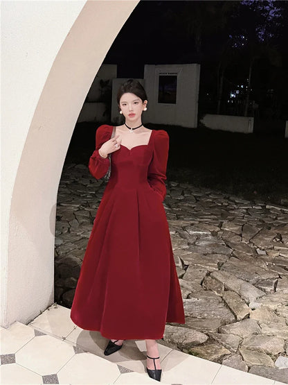 Red Vintage Velvet Long Sleeves Midi Dresses for Women Autumn New Fashion Slim Robe Elegant Evening Wedding Party Female Clothes