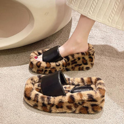 Shoes Slippers Flat Platform Women Heels Fur Flip Flops Slides On A Wedge Pantofle High Plush Soft 2022 Leopard Rome PU Fabric l