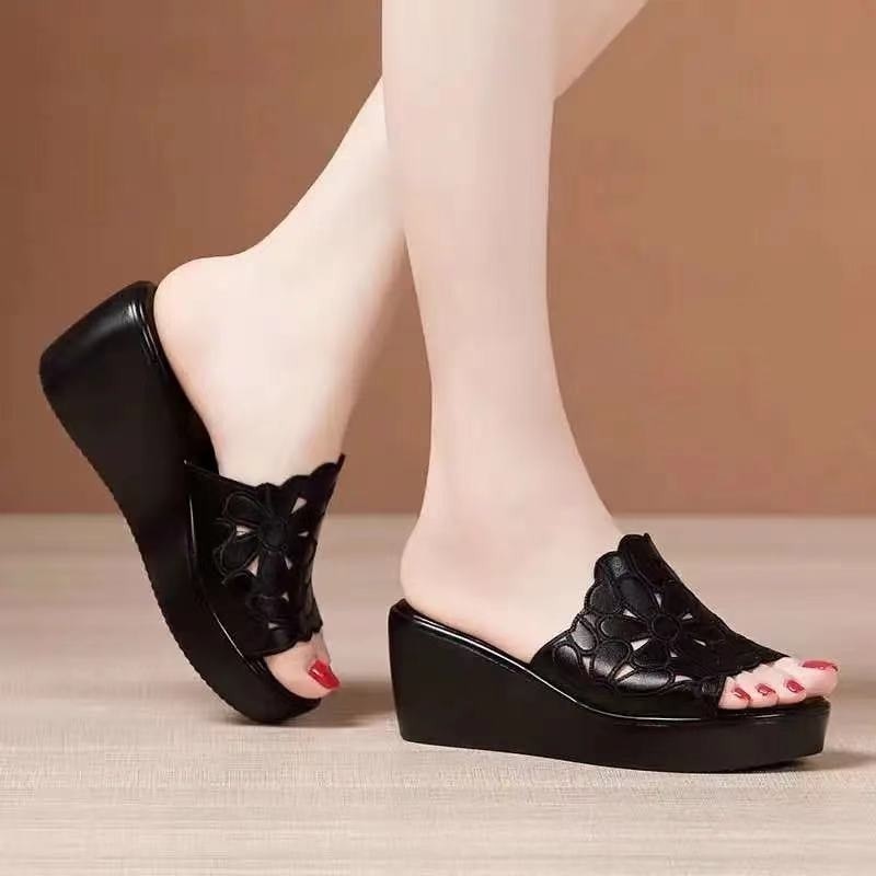 Summer wedges Sandals Thick Bottom High Heel Waterproof  hollow flowers Platform Slippers Fashion women shoes heels slippers