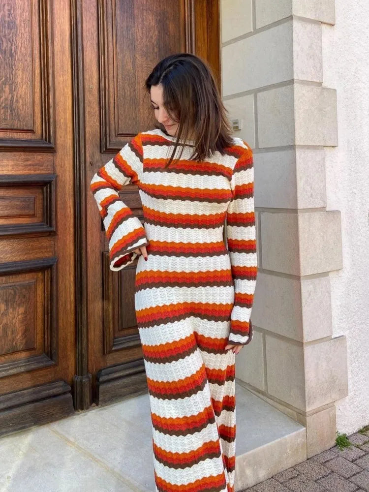 Elegant Wave Striped Cotton Knitted Maxi Dress Women Fashion O-neck Flared Sleeves Backless Dresses Female Beach Vacation Robe