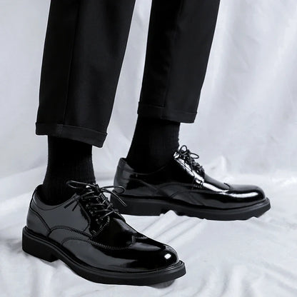 Autumn Trending Classic Men Dress Shoes for Men Oxfords Patent Leather Shoes Lace Up Formal Black Leather Wedding Party Shoes