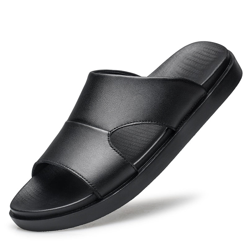 Mens Slippers High Quality leather Soft Breathable Fashion Summer Beach Casual Outside Sandals slides Flats for men