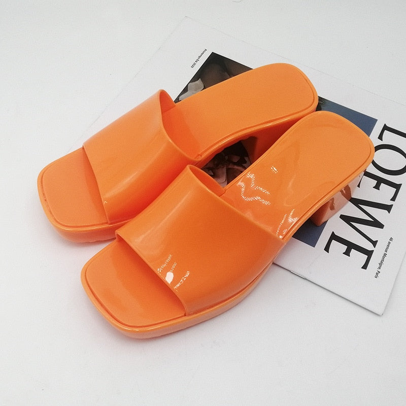 New Women Slippers Simple Solid Color  Non-slip Outdoor Beach Woman Sandals Fashion with Heel Slider Summer Female Shoes