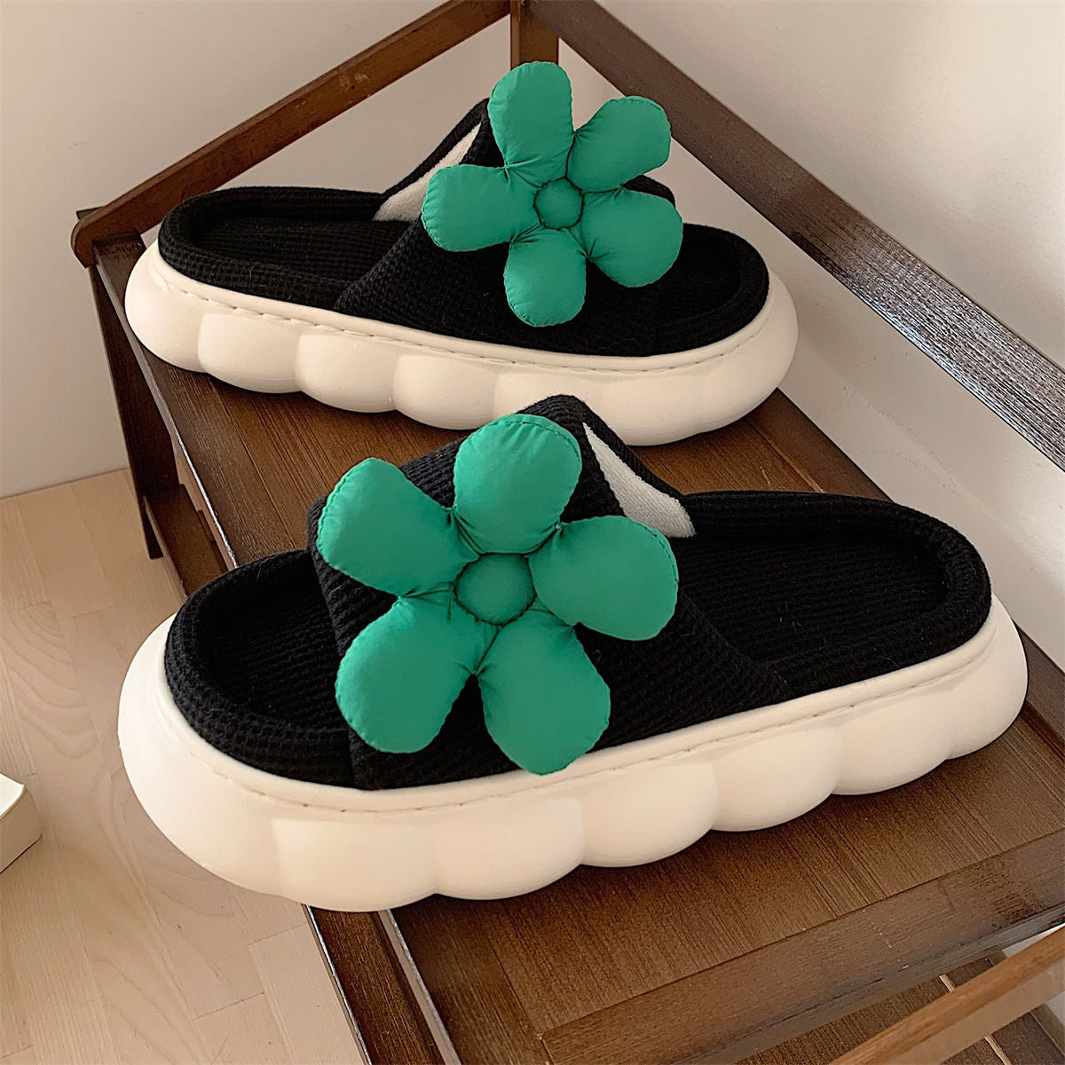 Women's Slippers Summer Four Seasons Indoor Home Sandals and Slippers Cute Cartoon Milk Cow House Slippers Funny Shoes