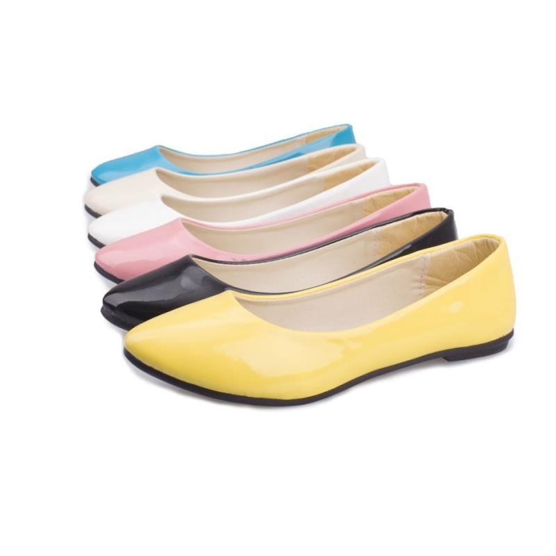 Leather Flat Shoes Pointed Toe Woman Loafers Spring Autumn Casual Shoes Women Flats Candy Color Sweet Flats Plus Size 35-42