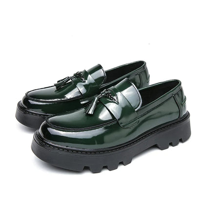 British Style Men Designers Tassel Loafers Handmade Patent Leather Slip on Flat Outdoor Shoes Lightweight Wedding Party Shoes