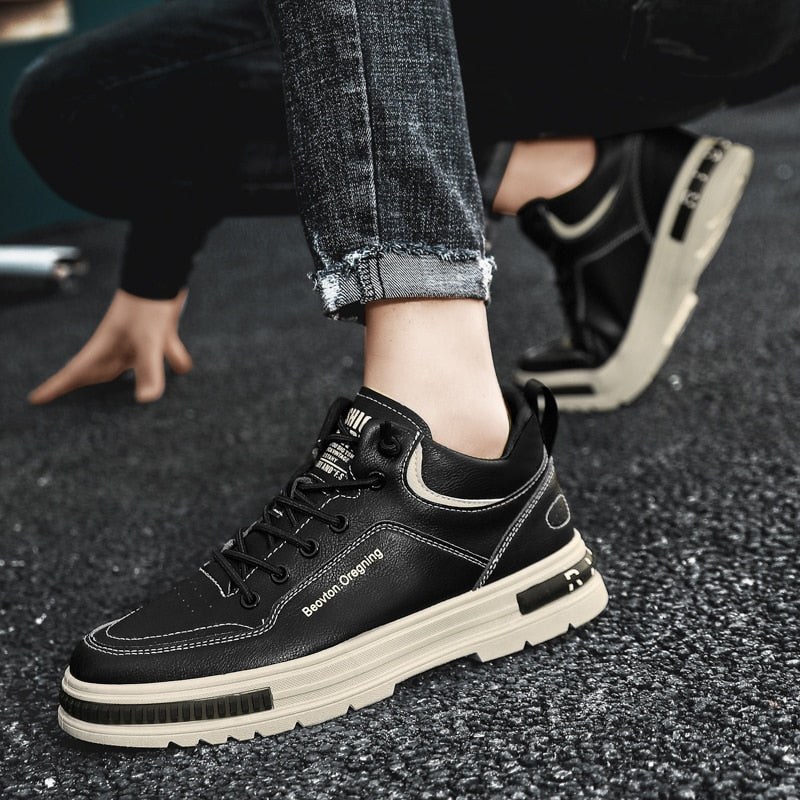 Men Boots Trend Casual Boots for Man High Quality Leather Outdoor Sneakers Fashion Men's Skate shoes Brand Vulcanized shoes