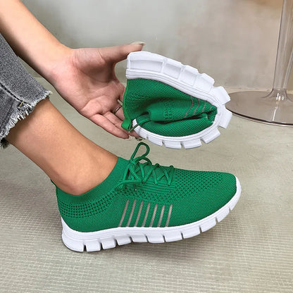 Lightweight Soft Sole Sneakers for Women Autumn Green Breathable Mesh Flats Woman Comfort Slip On Running Shoes Female