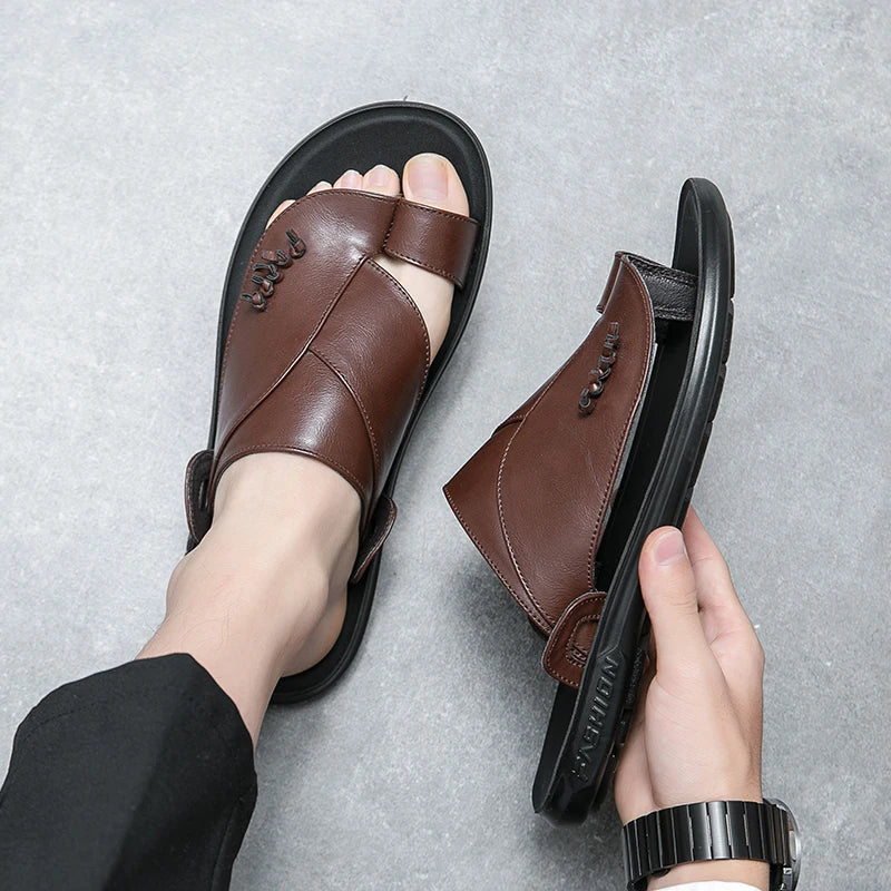 Men's Summer New Sandals and Slippers Men's Leather Sandals Adult Breathable Beach Shoes Non-slip Open-toe Leather Sandals Flat