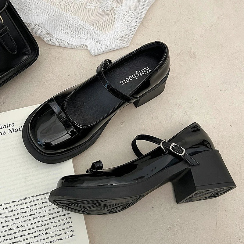 Futurecen Vintage Ankle Buckle Mary Jane Shoes Women Patent Leather Thick Heels Pumps Woman Japanese Style Platform Uniform Lolita Shoes