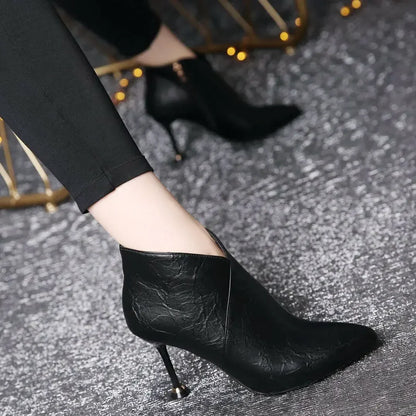 Booties Black Footwear Sexy Female Ankle Boots Heeled Very High Heels Short Shoes for Women Y2k Quality Goth Pu New Rock in Hot