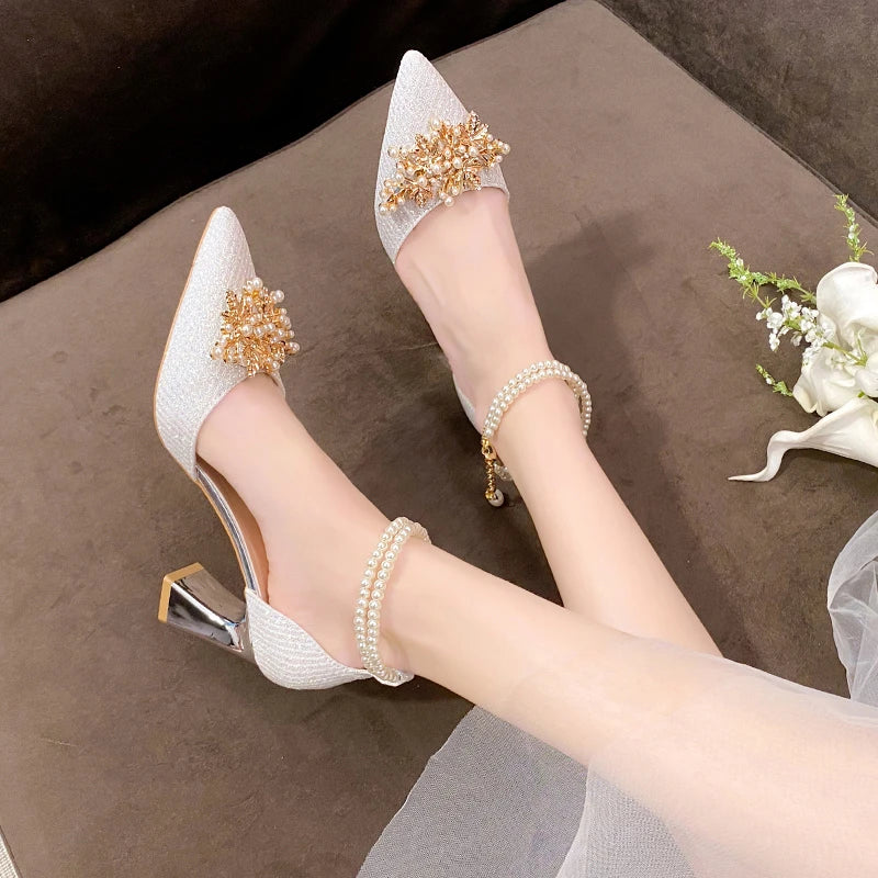 Ladies Shoes on Sale New Fashion Pointed Metal Beaded Solid Women's High Heels Summer Leisure Banquet Women Wedding Pump