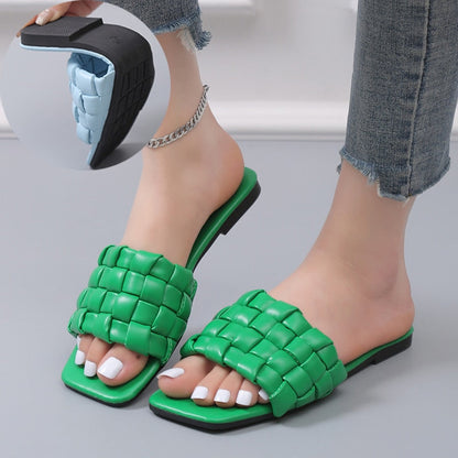 Green Weaving Soft Outdoor Slippers for Women Square Toe Flat Sandals Woman Plus Size 43 Summer Beach Flip Flops Women