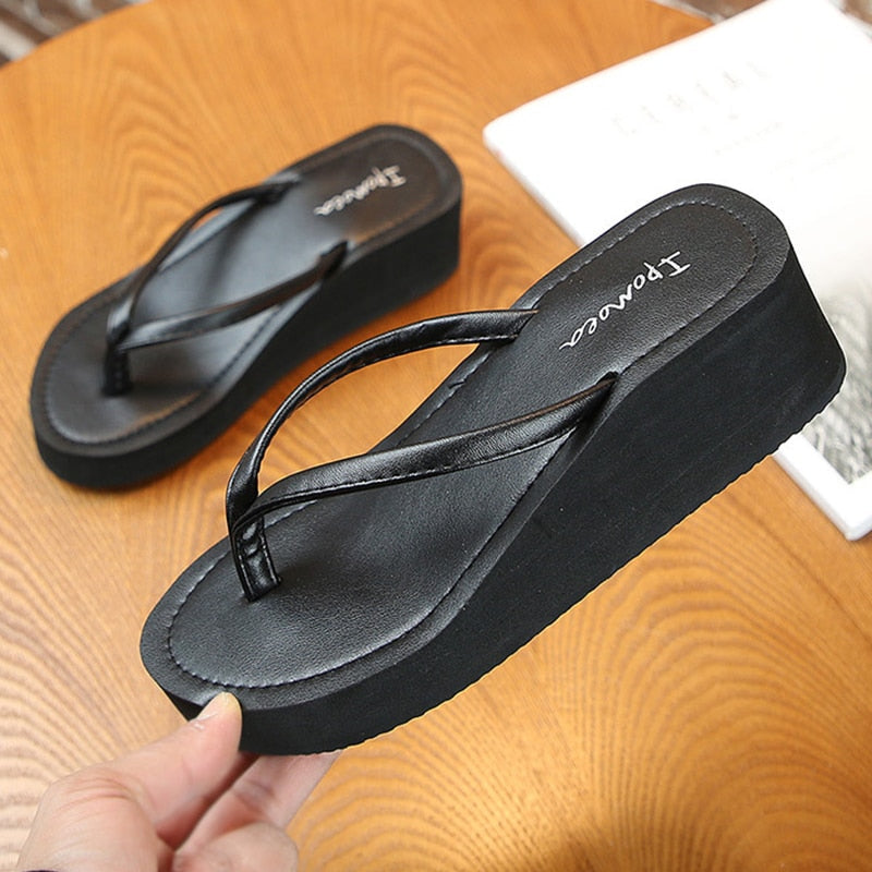 Summer Women Slippers Thick Women Flip Flop Leisure Platform Wedge Sandals Outdoor Leisure Beach Slippers High Heel Women Slides