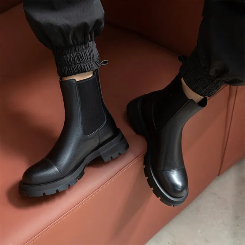 Winter Shoes Women Leather Ankle Boots Women Round Toe Thick Heel Platform Shoes Solid Chelsea Boots Casual Women Boots