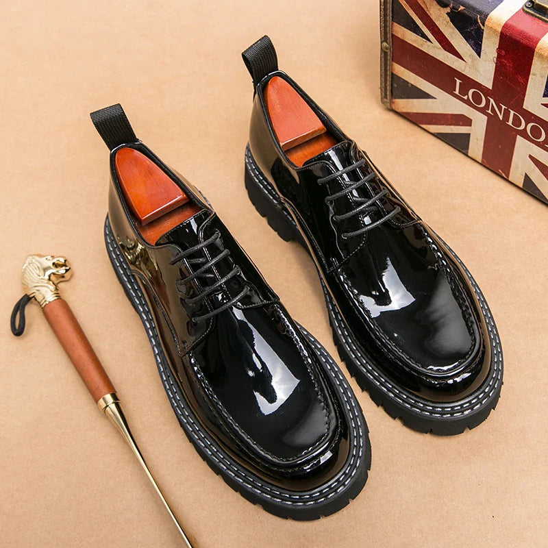 Italian Fashion Leather Shoes Moccasins For Men Casual Man Shoe Business Male Formal Pointed Fashion Wedding Black Thick Sole