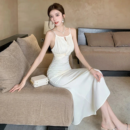 Summer New Style French Retro Halter Strap Dress for Women, Satin Fish Tail High-Level Feeling Long Dress with Design Sense