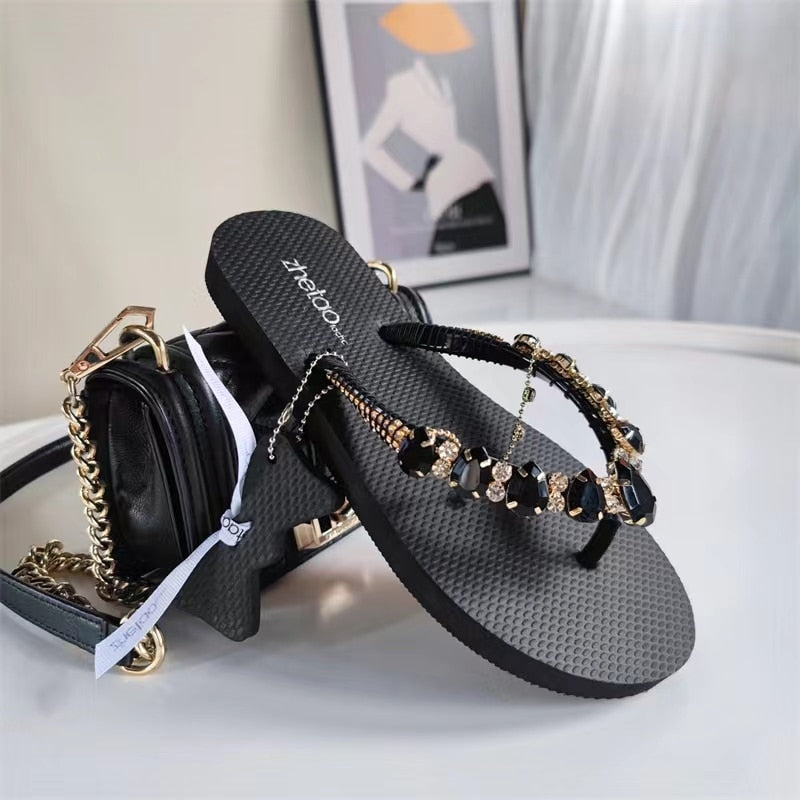 Women Comfortable Beach Shoes Non-slip Soft Bottom Casual Flip Flops Rhinestone Chain Decoration Summer Flat Slippers